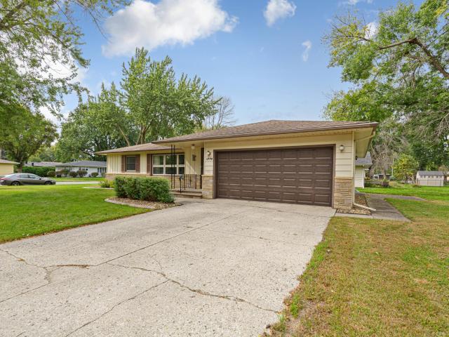 House for sale in Owatonna, Steele County