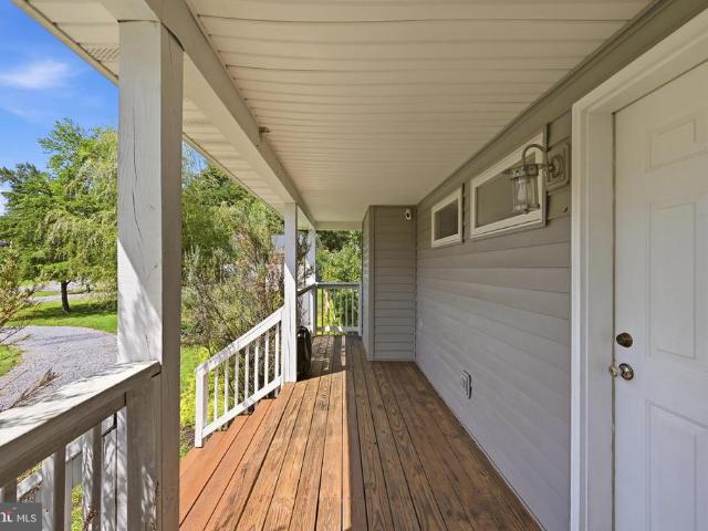 House for sale in Hedgesville, West Virginia