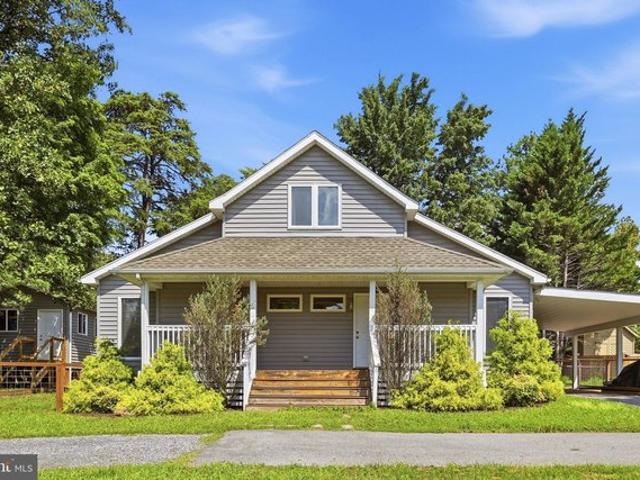 House for sale in Hedgesville, West Virginia