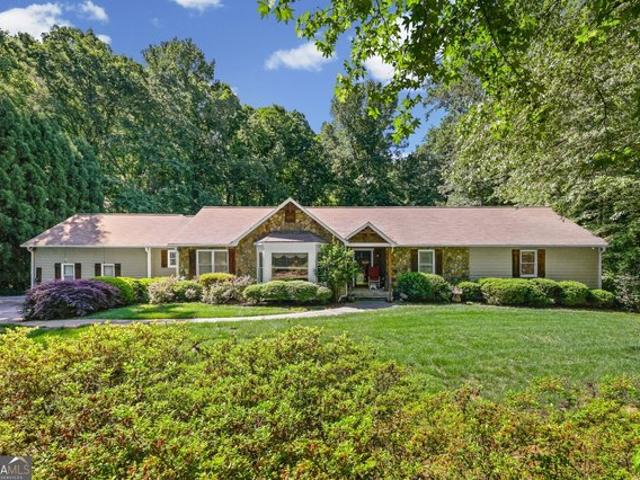 House for sale in Roswell, Georgia