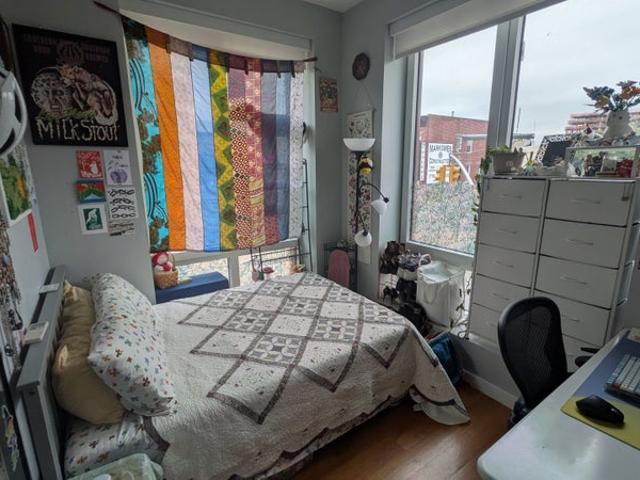 Room for rent in Arverne, New York
