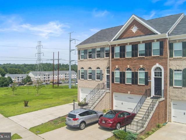 Townhouse for sale in Woodbridge