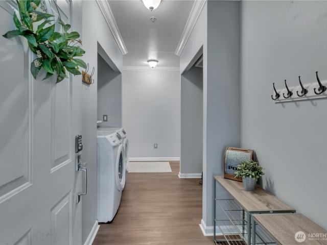 Condo for sale in Tukwila, Washington