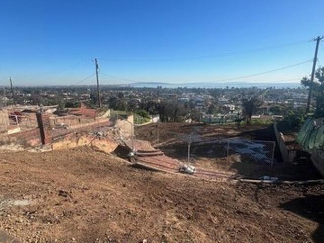 Land for sale in Canoga Park, California