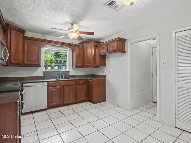 House for sale in Gulfport, Mississippi