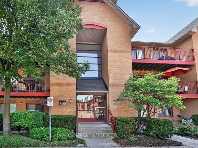 Condo for rent in Oakville, Ontario