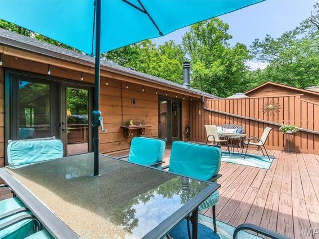 Townhouse for sale in Twin Oaks, Missouri