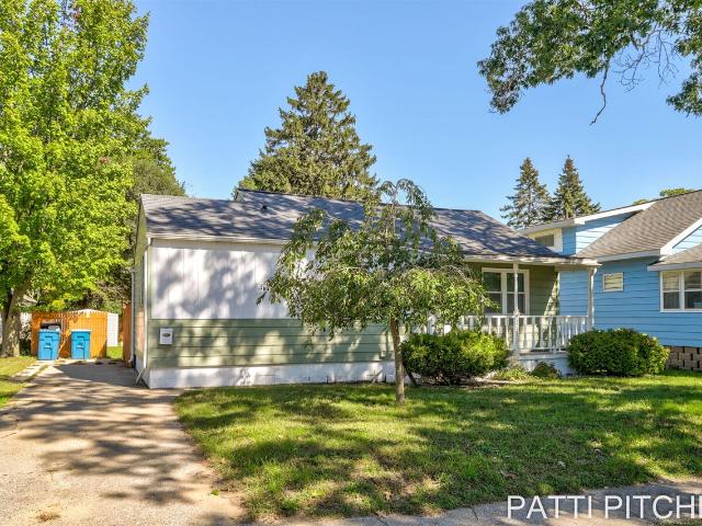 House for sale in Grand Haven, Ottawa County