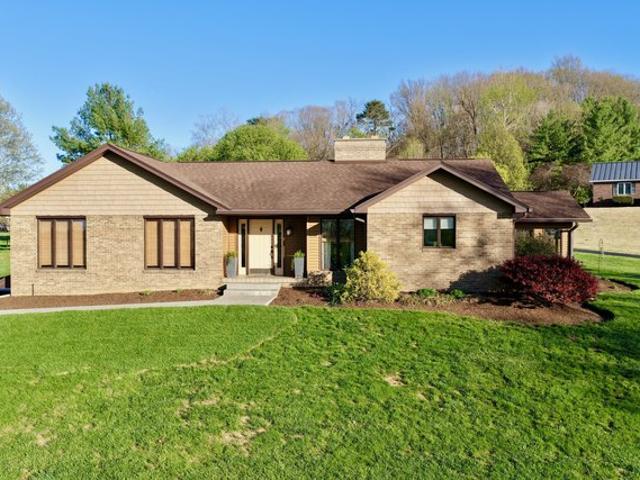 House for sale in Brownstown, Indiana