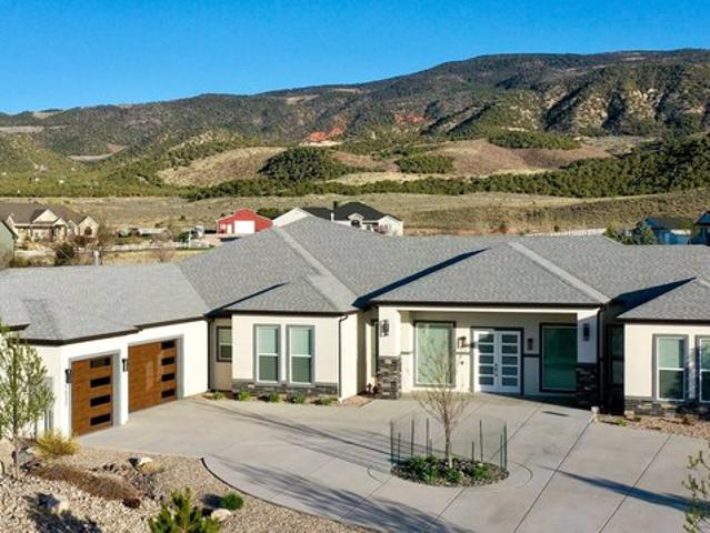 House for sale in Parowan, Utah