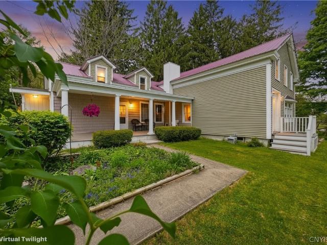 House for sale in Oneida, New York