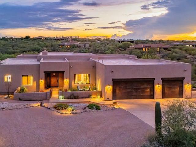 House for sale in Vail, Arizona
