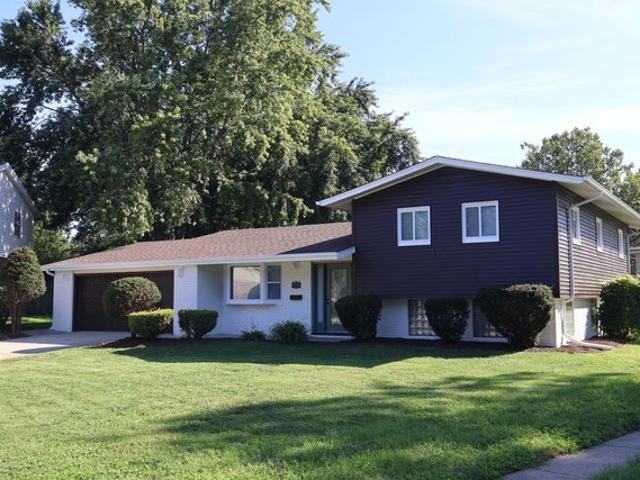House for sale in South Holland, Illinois
