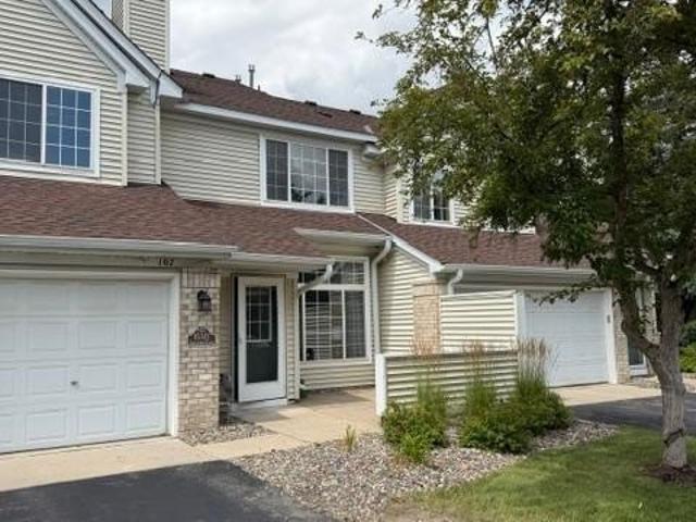 Townhouse for sale in Burnsville, Minnesota