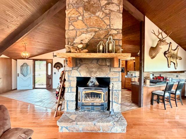 House for sale in Ava, Douglas County
