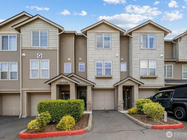 Townhouse for sale in Renton, Washington