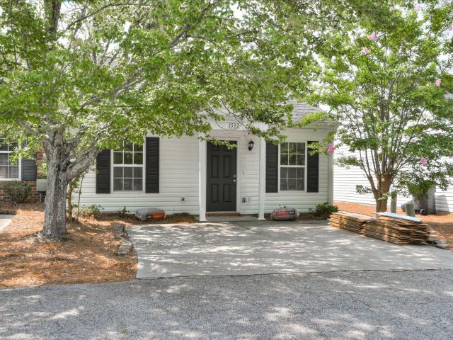 Townhouse for sale in Augusta