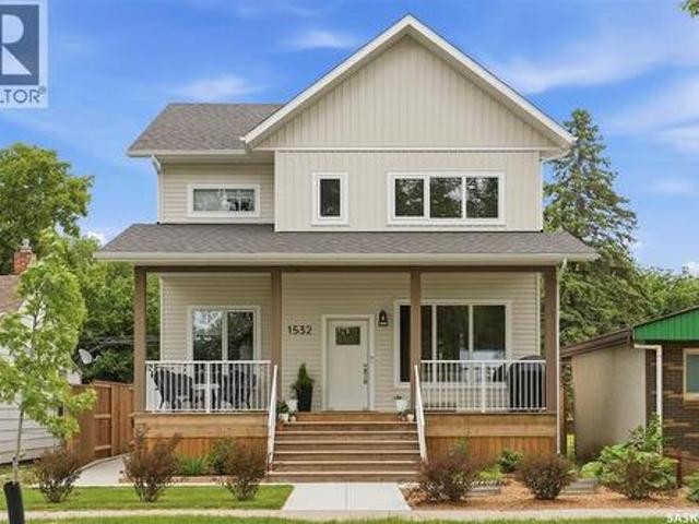 House for sale in Saskatoon, Saskatchewan