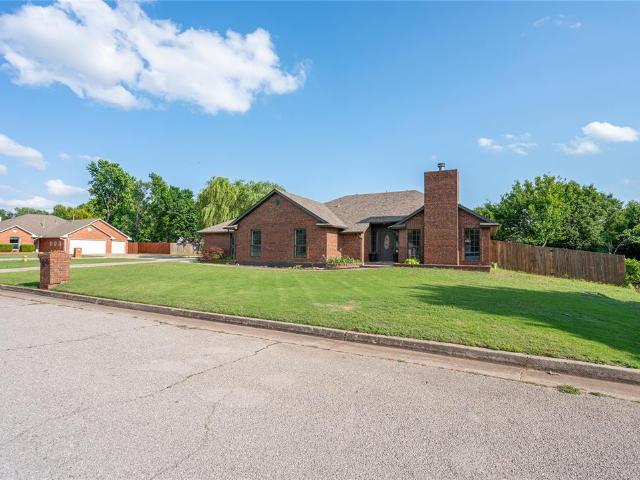 House for sale in Mustang, Oklahoma