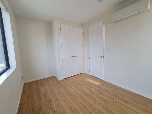 Townhouse for rent in Wairau Valley