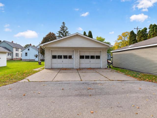 House for sale in Evergreen Retirement Community, Oshkosh