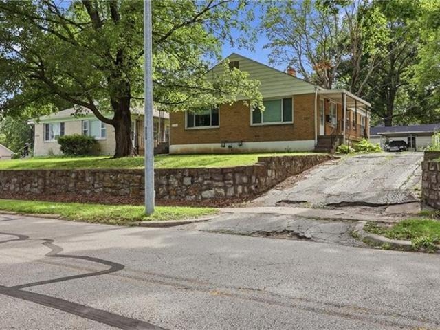 House for sale in Independence, Missouri