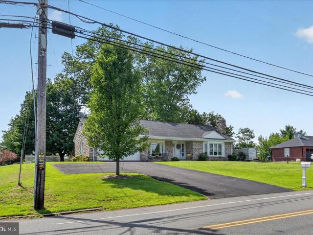 House for sale in Gilbertsville, Pennsylvania
