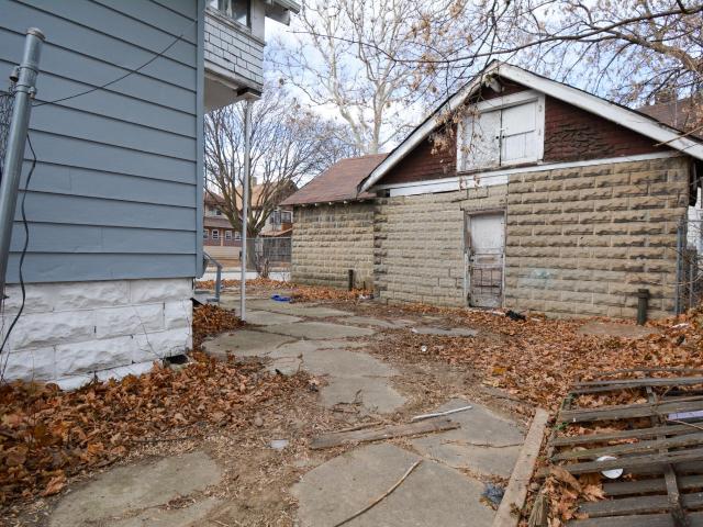 House for sale in Arlington Heights, Milwaukee