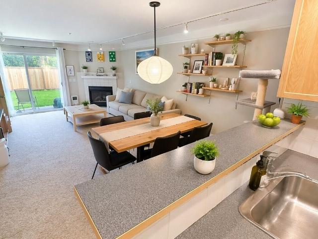 Condo for sale in Tukwila, Washington