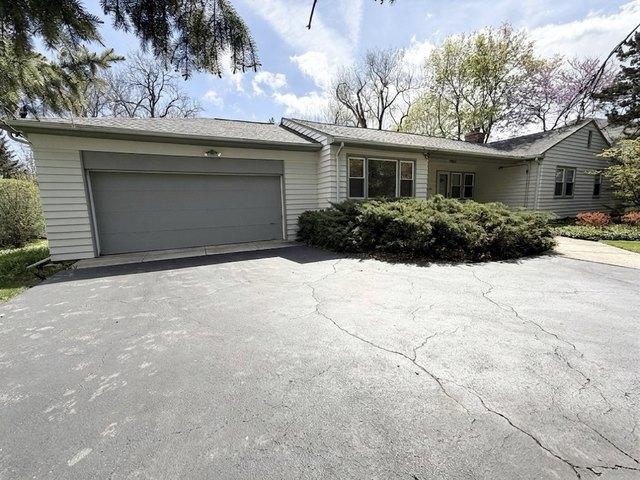 House for sale in Deerfield, Illinois