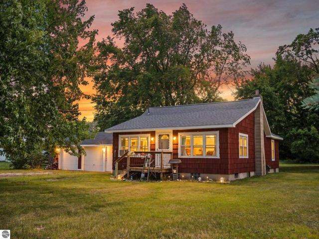 House for sale in Cadillac, Michigan