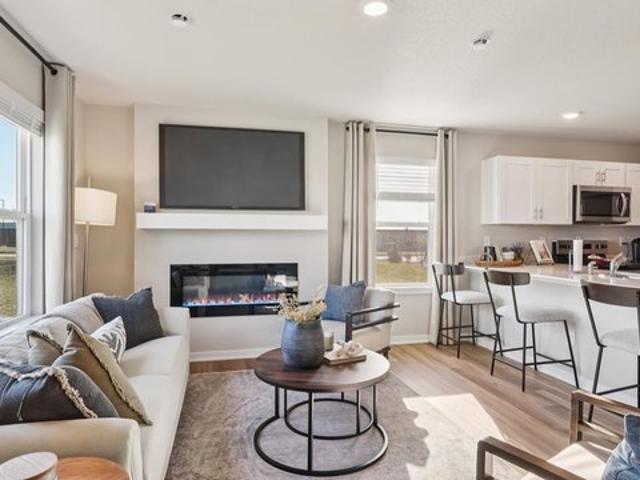 Townhouse for sale in Urbandale, Polk County