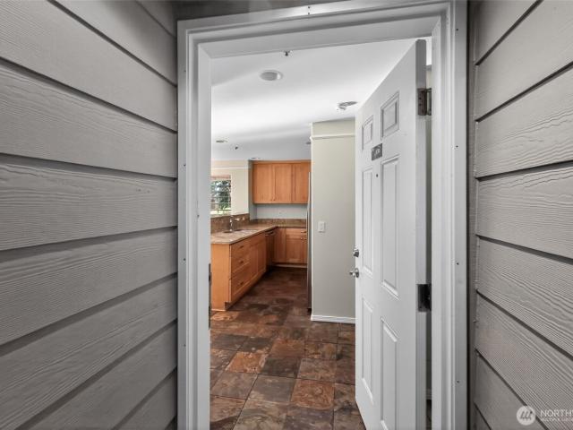Condo for sale in Tukwila, Washington