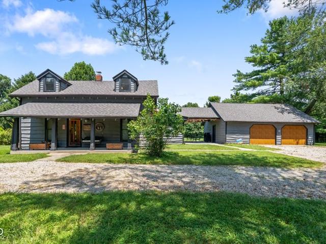 House for sale in Morgantown, Indiana