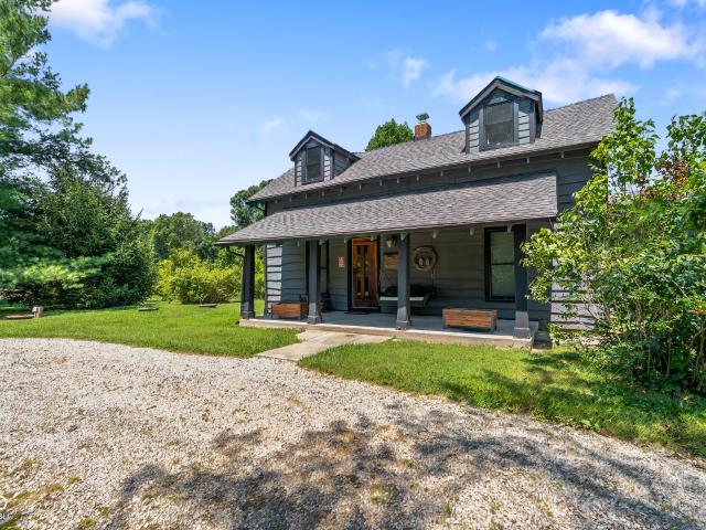 House for sale in Morgantown, Indiana