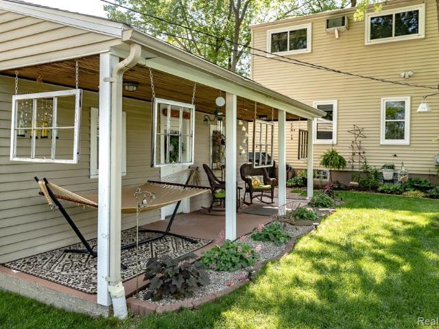 House for sale in Clawson House for sale in Clawson