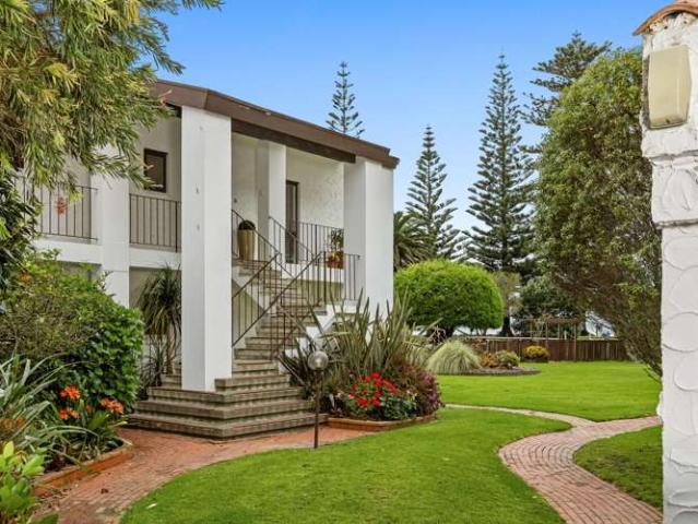 Apartment for sale in Waiwera