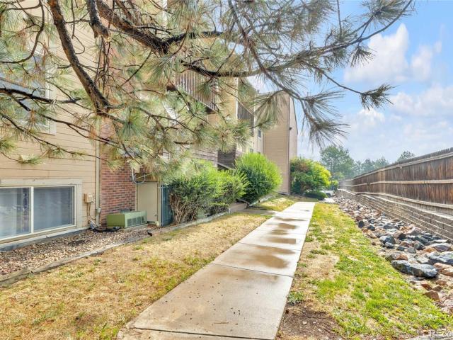 Condo for sale in Arapahoe, Colorado