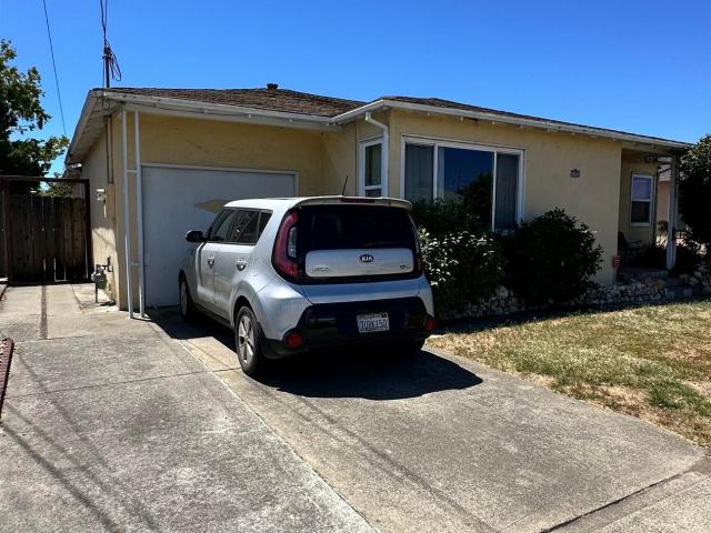 House for sale in San Leandro, California