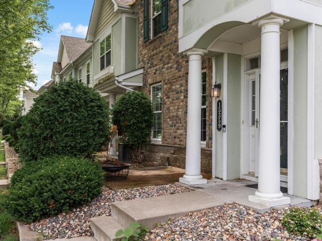 Townhouse for sale in Apple Valley