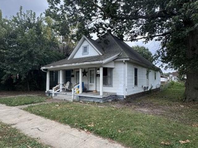 House for sale in Terre Haute, Indiana