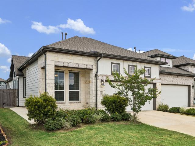 Townhouse for sale in Missouri City, Texas