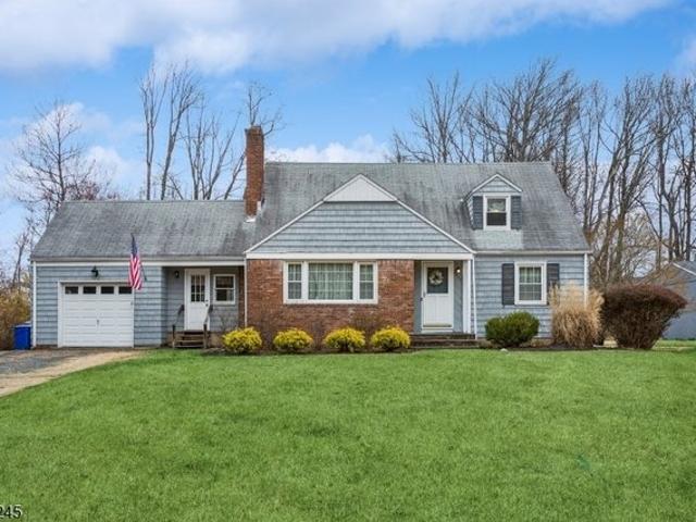 House for sale in Scotch Plains, New Jersey