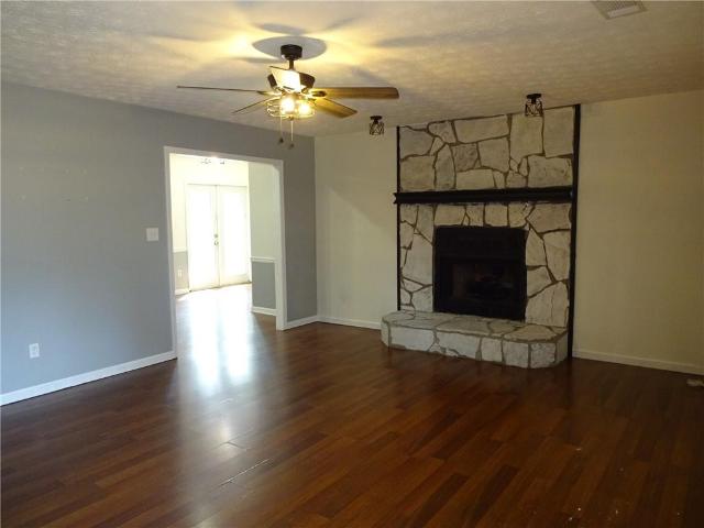 House for sale in Grayson, Georgia