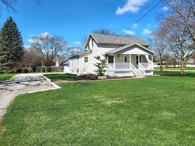 House for sale in Essexville, Michigan