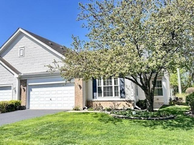 Townhouse for sale in Dekalb, Illinois