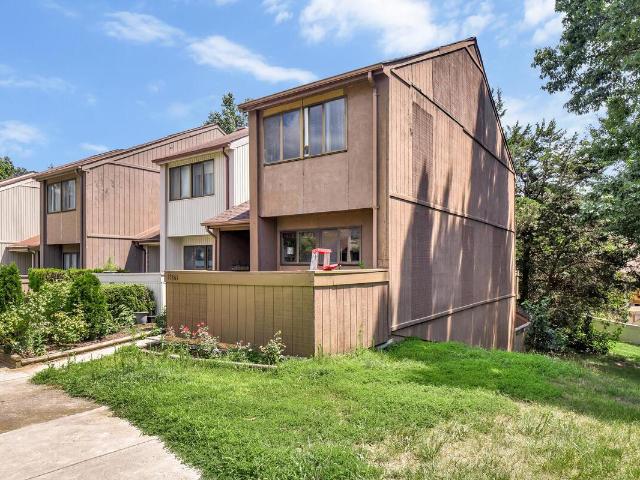 Townhouse for sale in Virginia