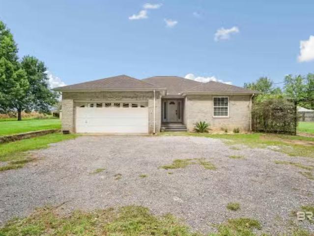House for rent in Daphne
