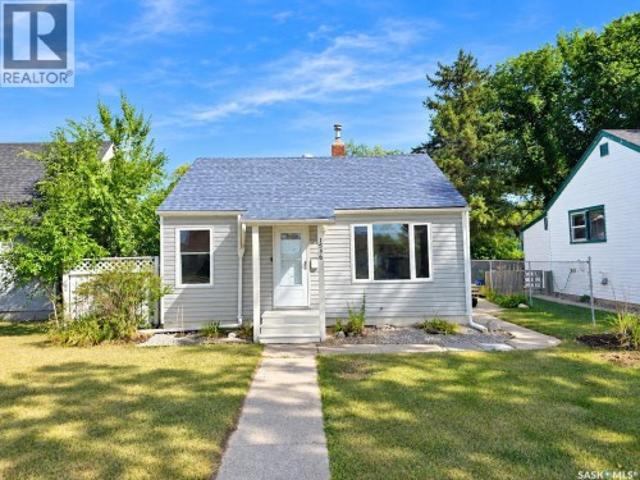 House for sale in Kelsey-Woodlawn, Saskatoon