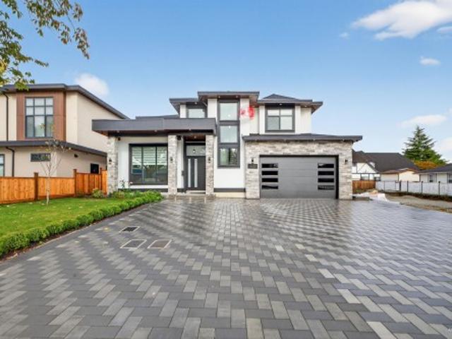 House for sale in Surrey, British Columbia